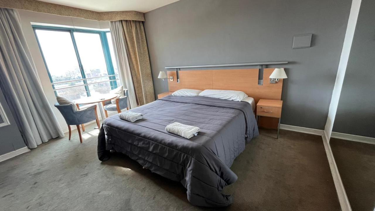 Apartments Millennium Innメンドーサ エクステリア 写真